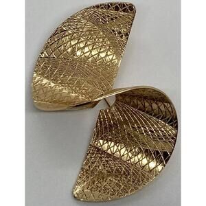 Vintage Sarah Coventry Ribbon Twist Swirl Brooch Gold/GoldTone Textured Pin 2.5"